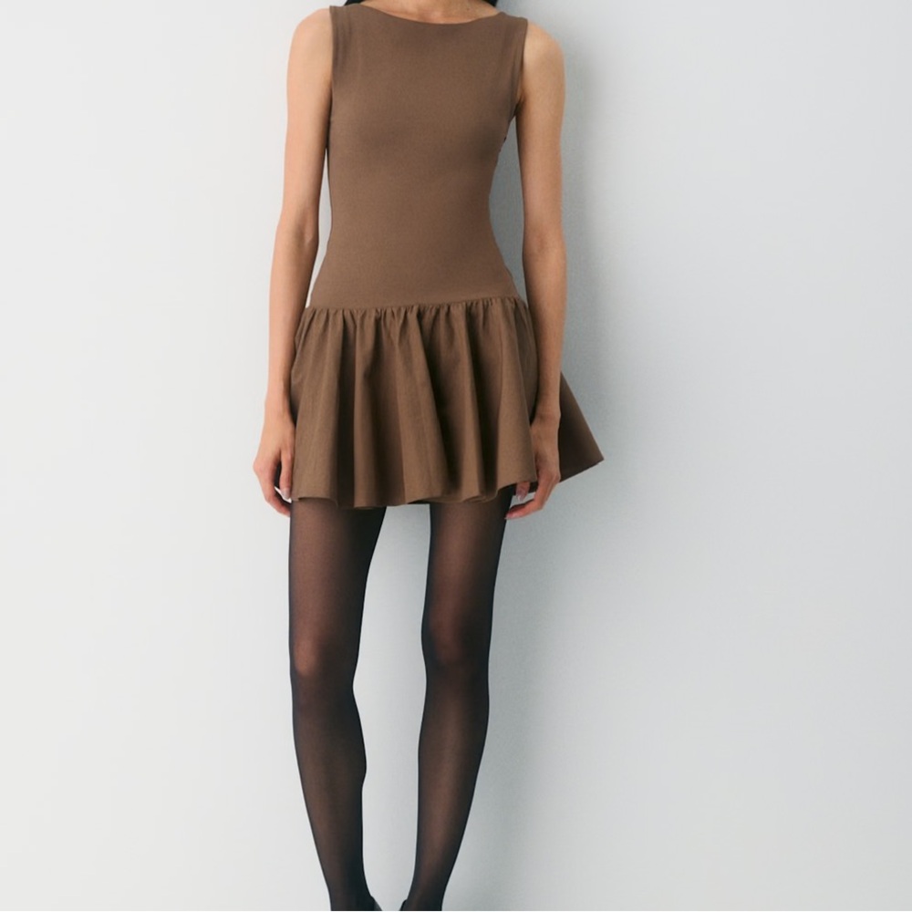 Brown dress
